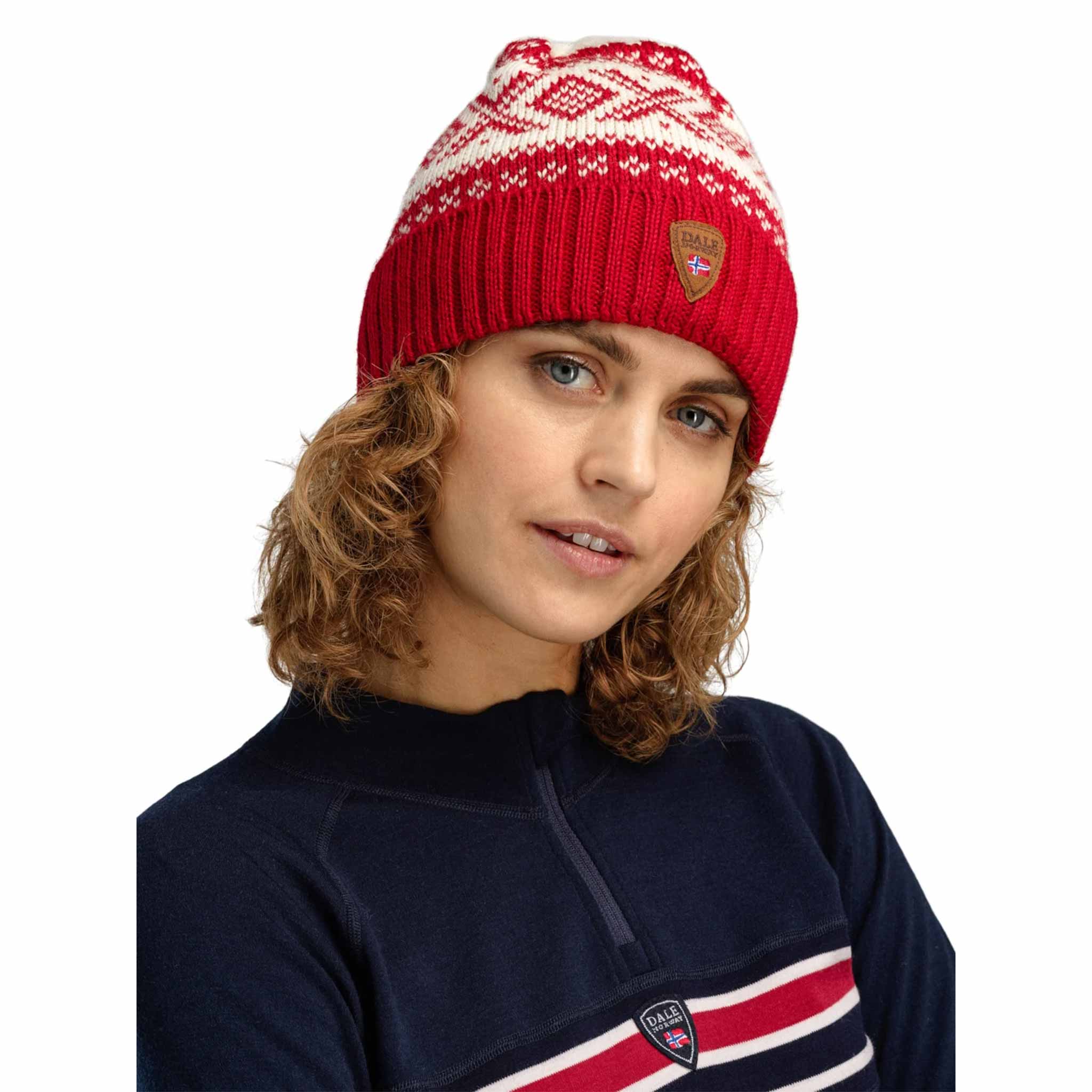 Cortina 1956 Beanie in Raspberry