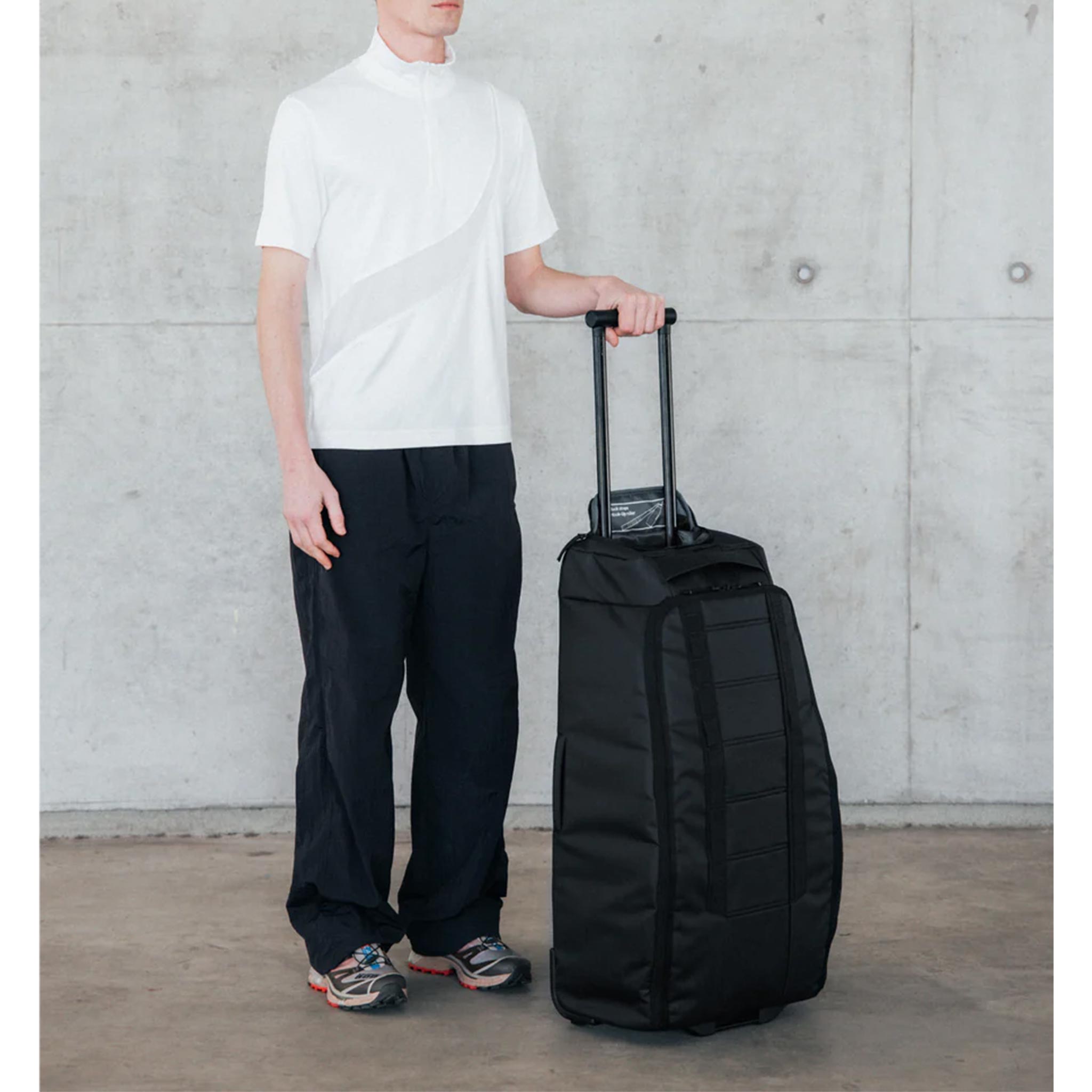 Hugger 60L Roller Bag