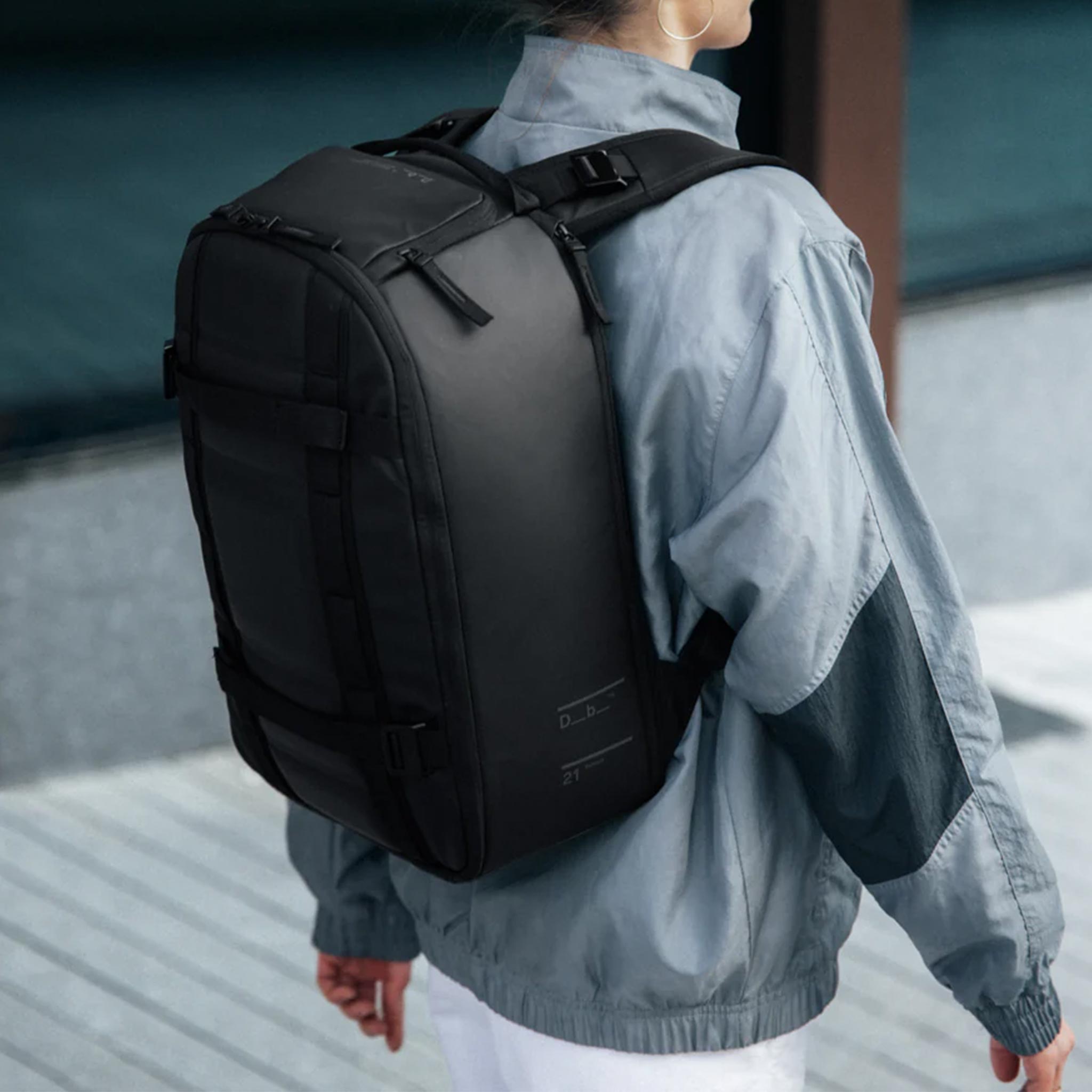 Ramverk 21L Backpack in Blackout