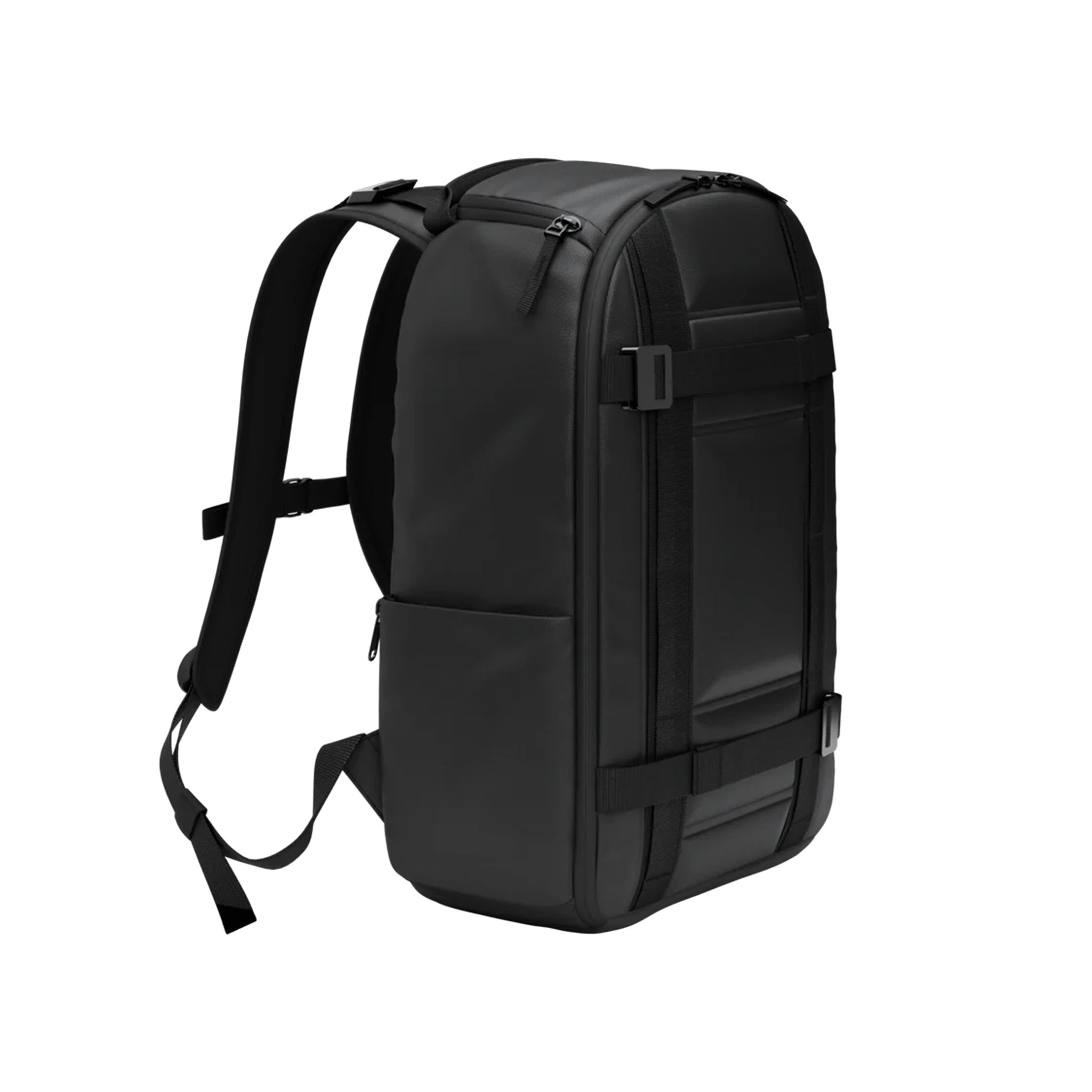 Ramverk 21L Backpack in Blackout