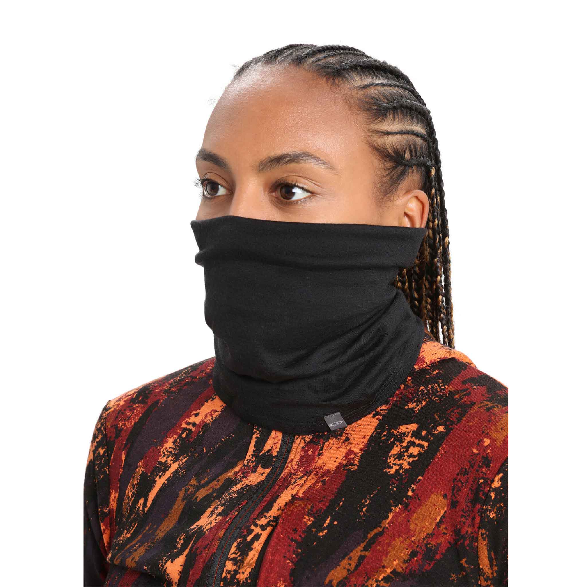 Merino Neck Gaiter in Black