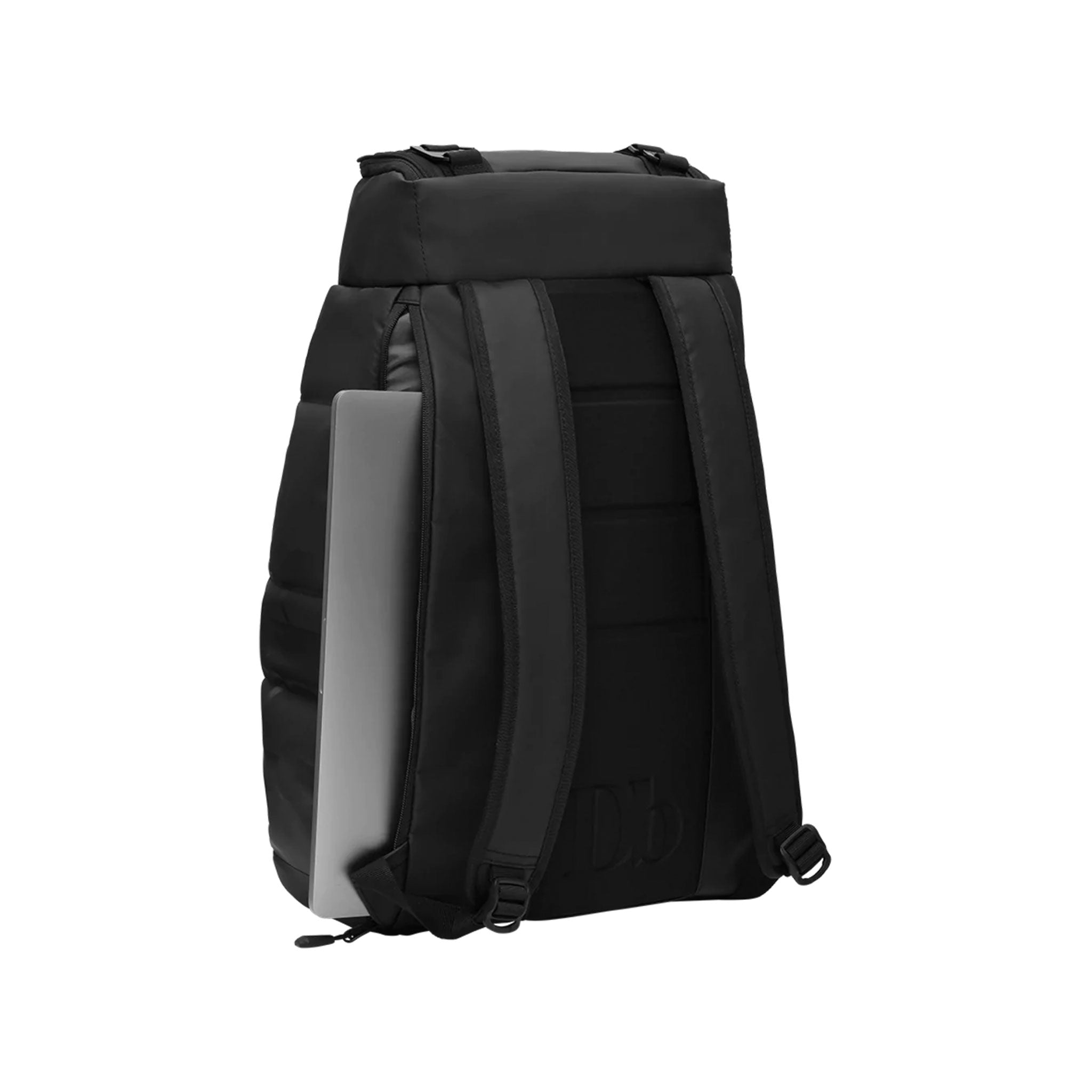 Hugger 30L Backpack in Black Out